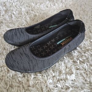 Skechers Women's Black Knit Flats